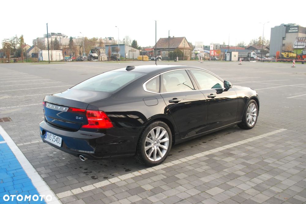 Volvo S90 - 4