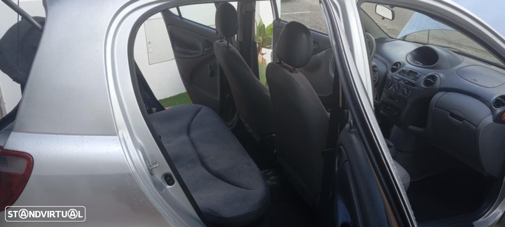 Toyota Yaris 1.0 Terra DA - 20