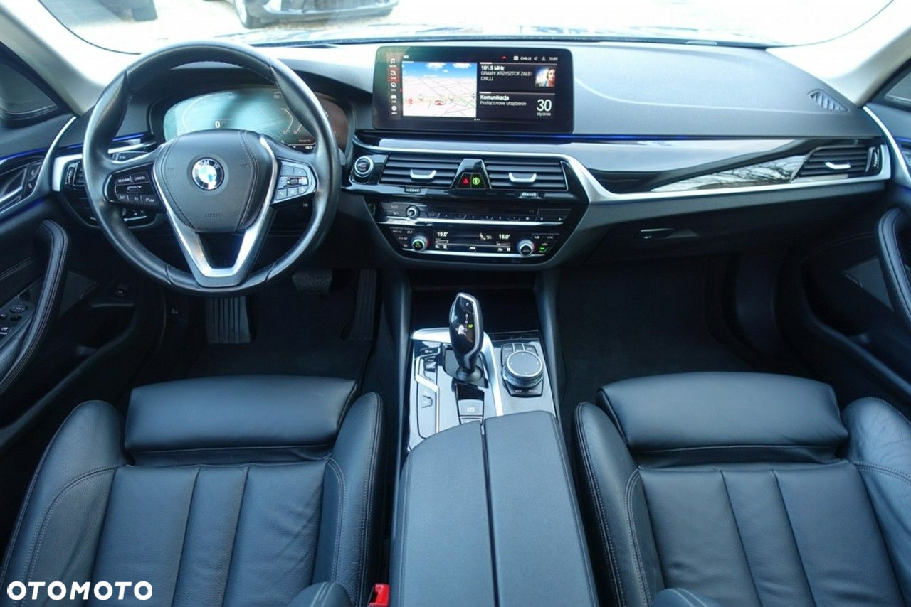 BMW Seria 5 - 28