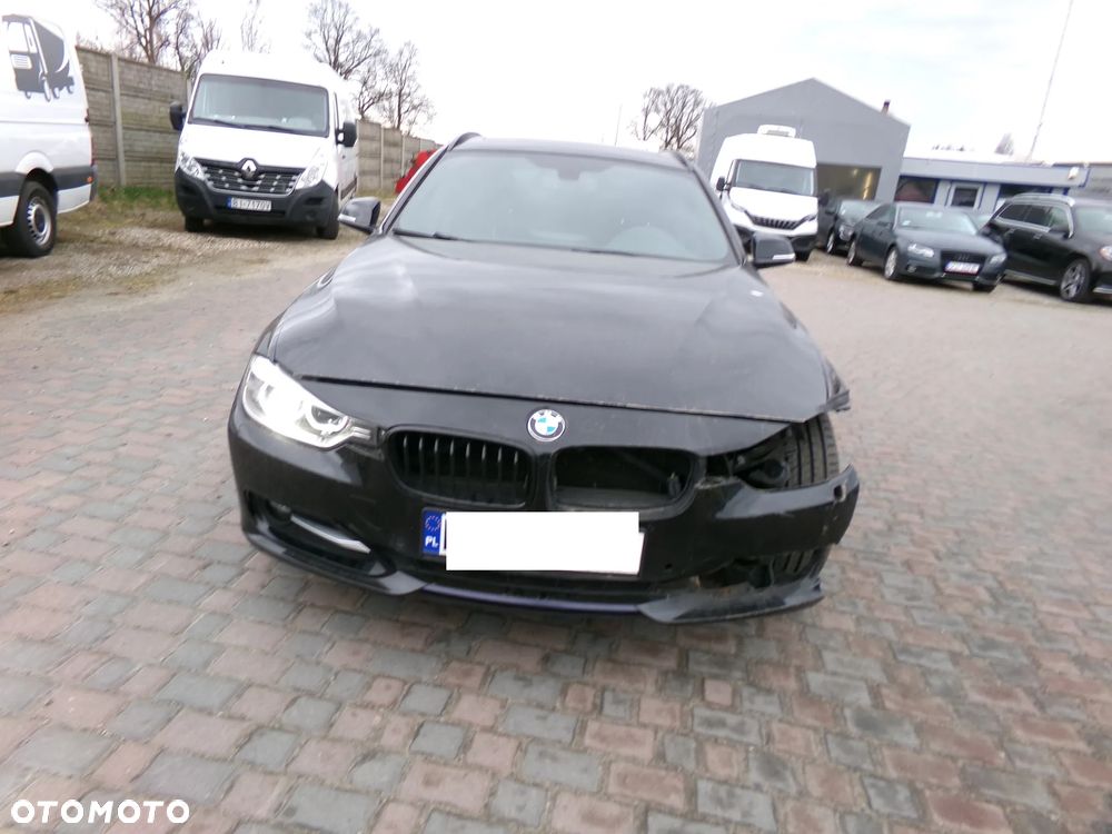 BMW Seria 3 318d Sport Line - 11