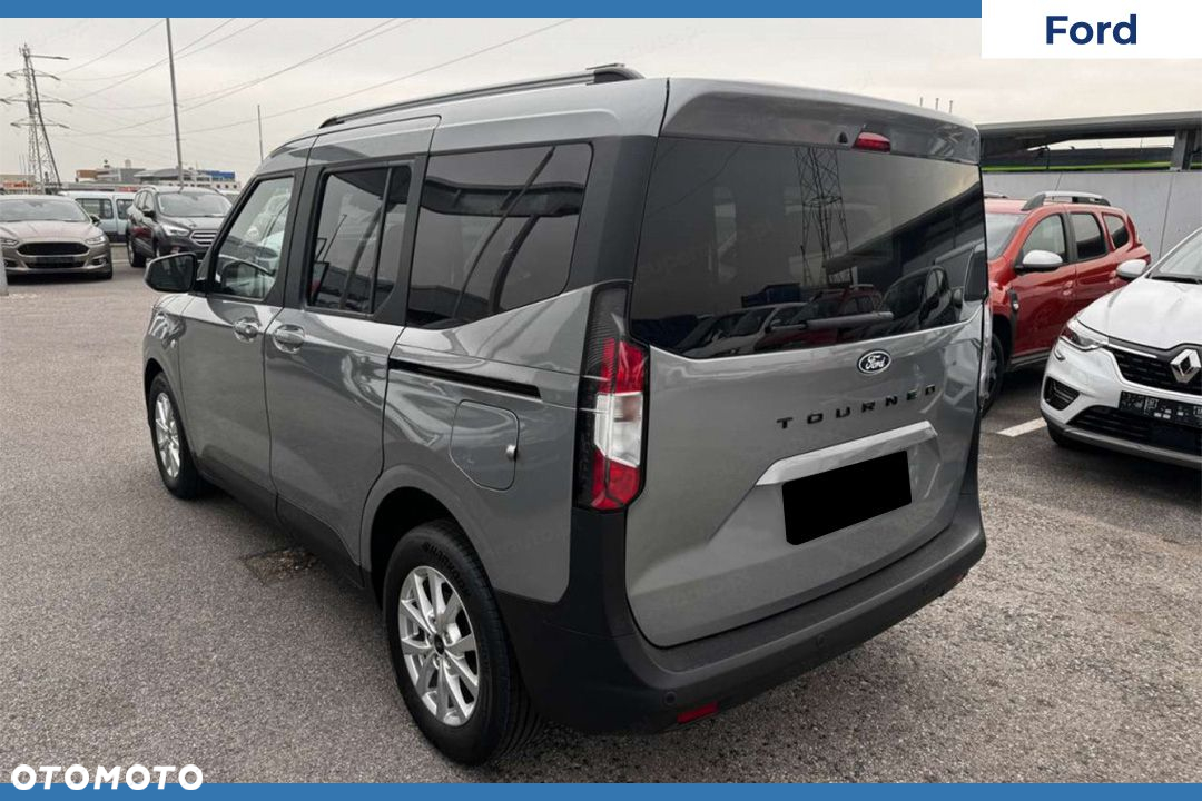 Ford Tourneo Courier - 6