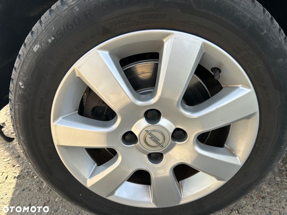 Opel Meriva 1.6 16V Cosmo - 17