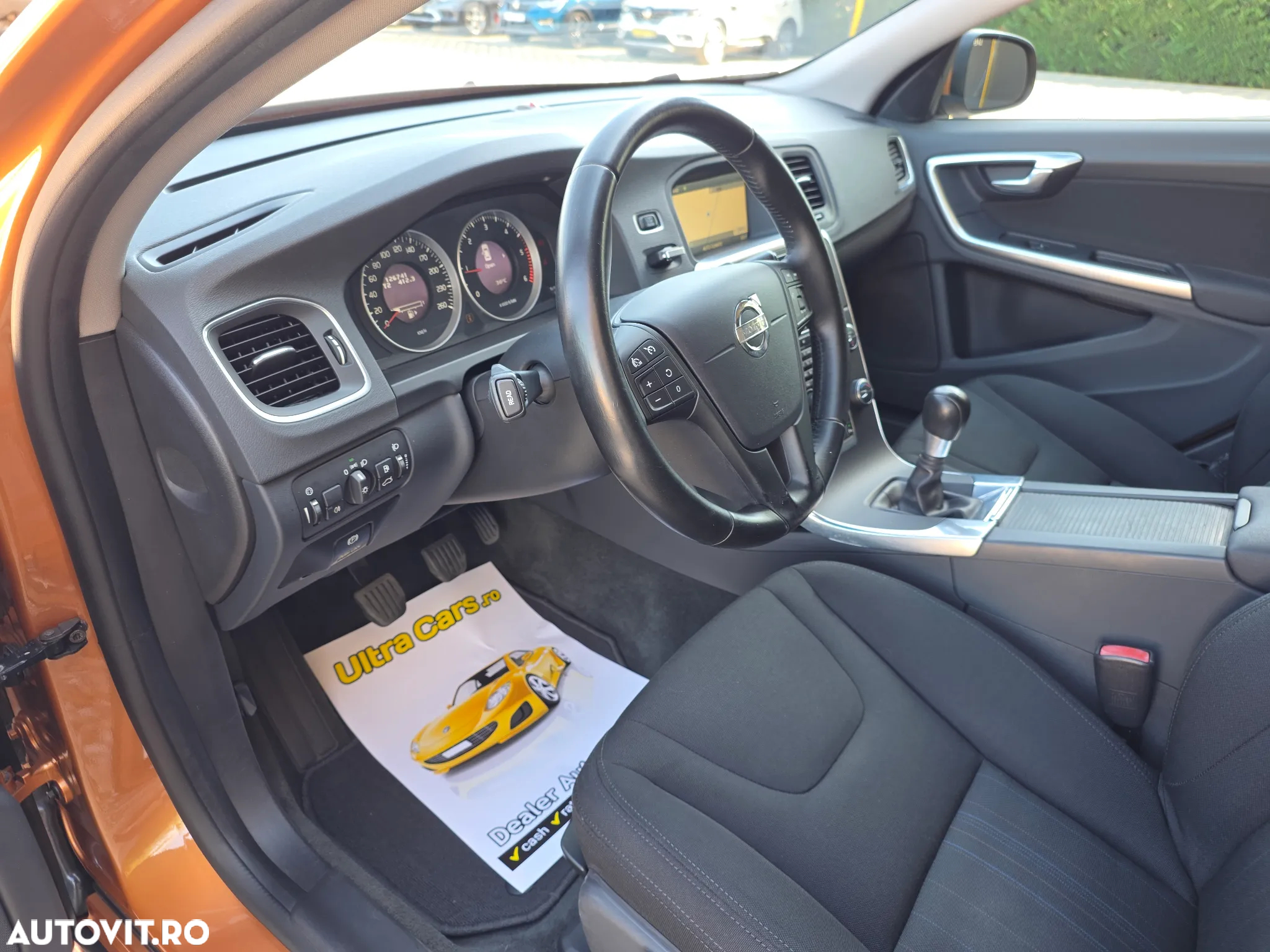 Volvo S60 D2 Edition - 16
