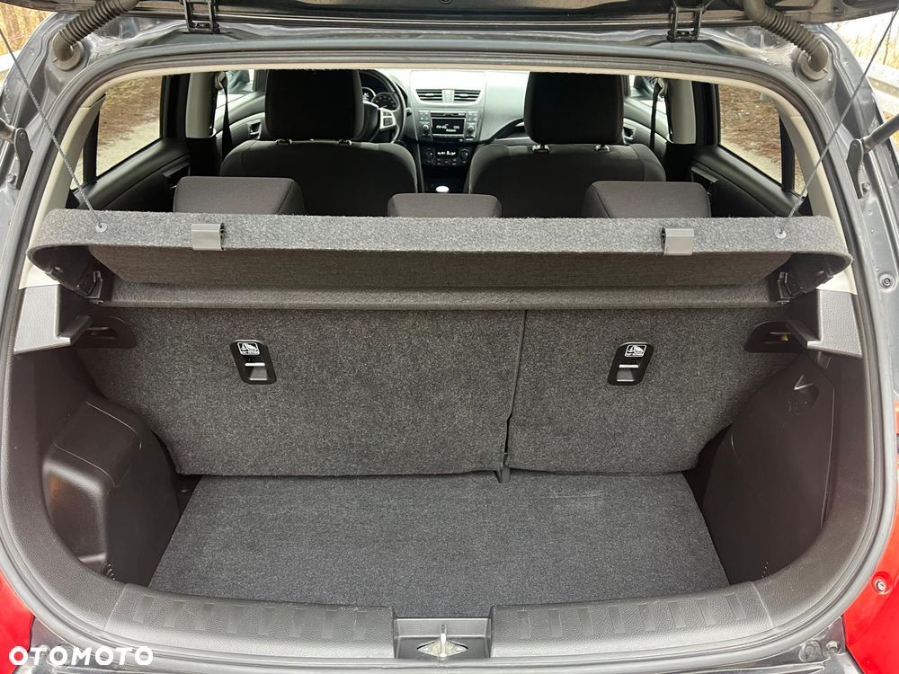 Suzuki Swift 1.6 Sport - 16