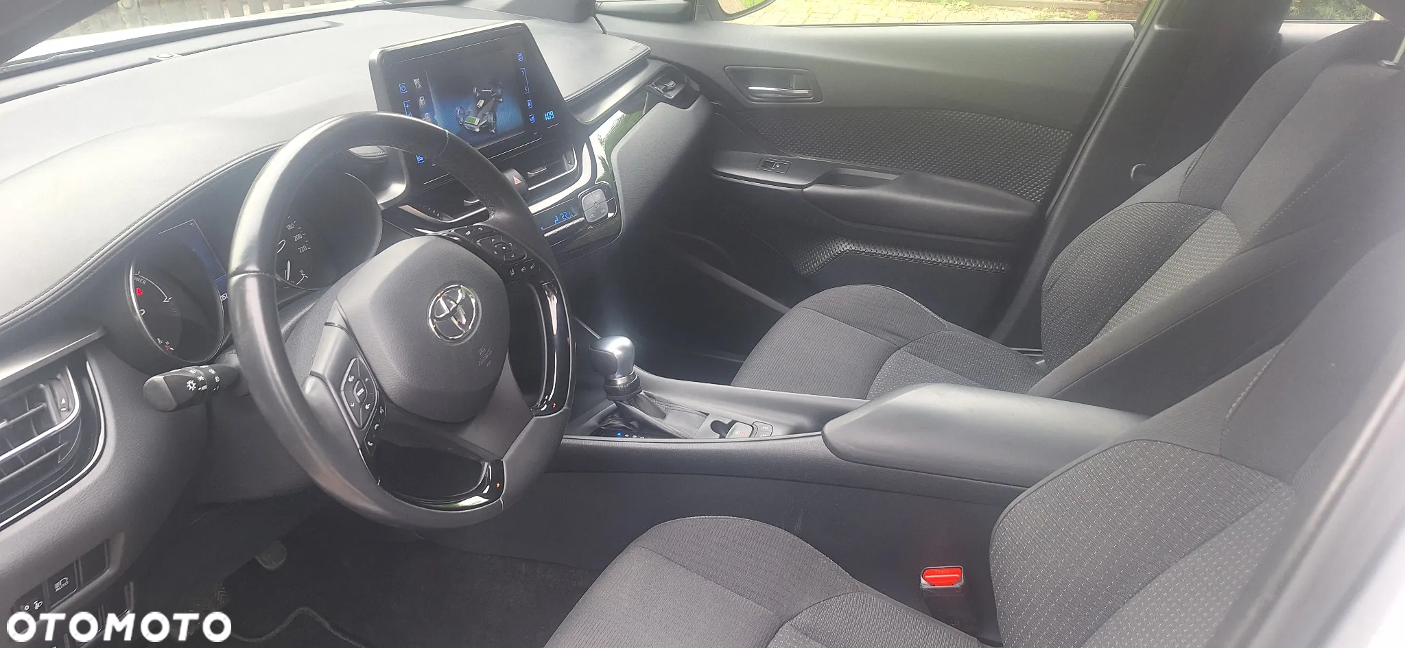 Toyota C-HR 1.8 Hybrid GPF Comfort - 13