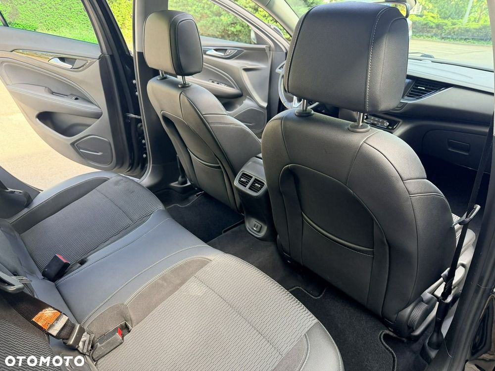 Opel Insignia - 28