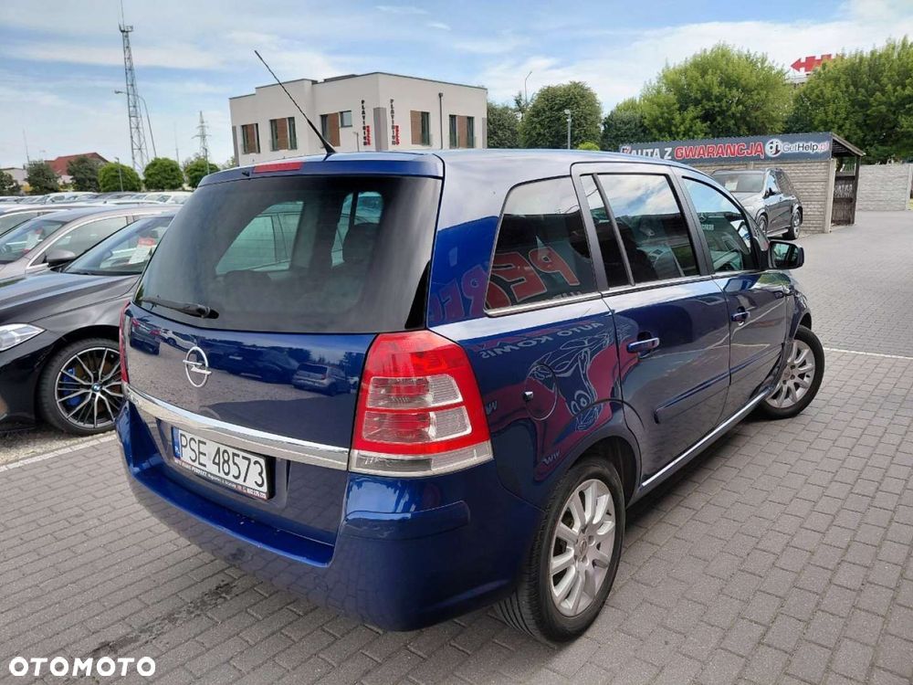 Opel Zafira - 8