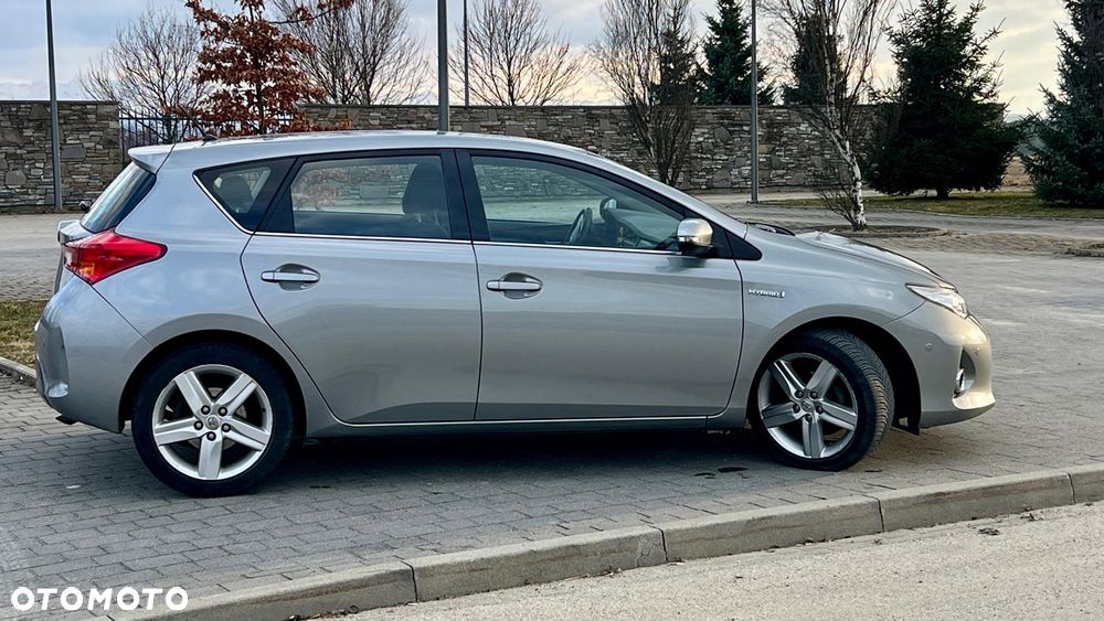 Toyota Auris - 10