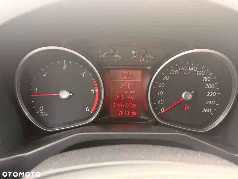 Ford Mondeo 1.6 TDCi Titanium - 12