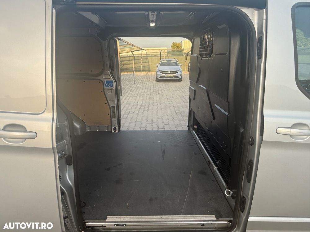 Ford Transit Custom - 17