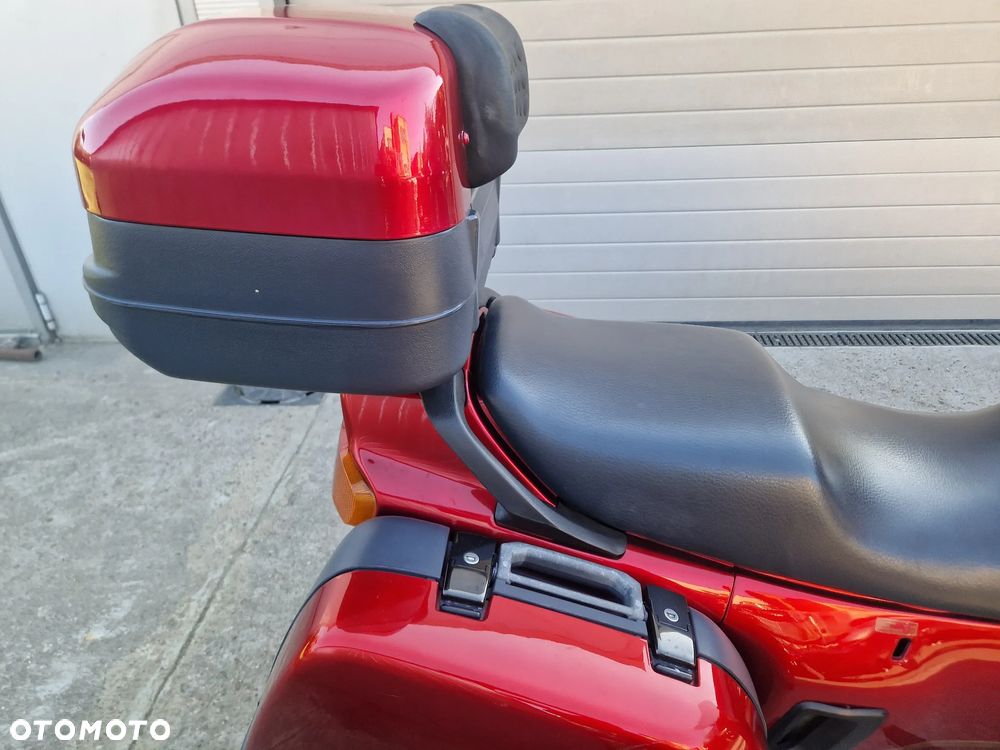 Honda ST - 21