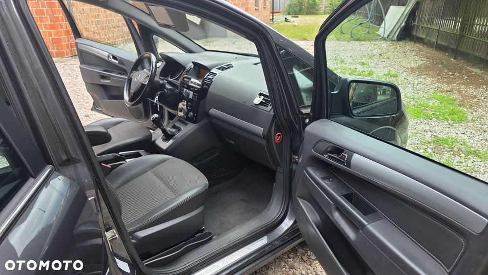Opel Zafira 1.8 Edition 111 Jahre - 8