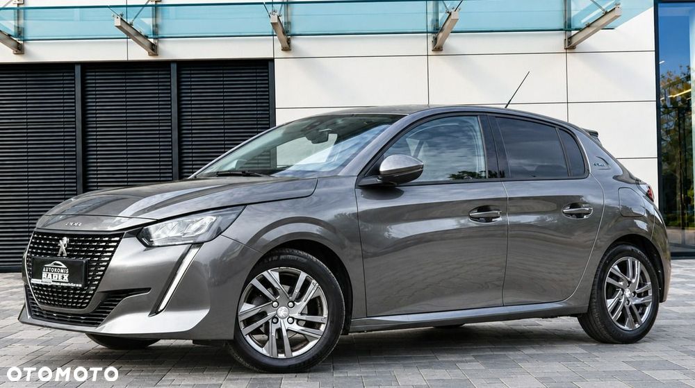 Peugeot 208 - 6