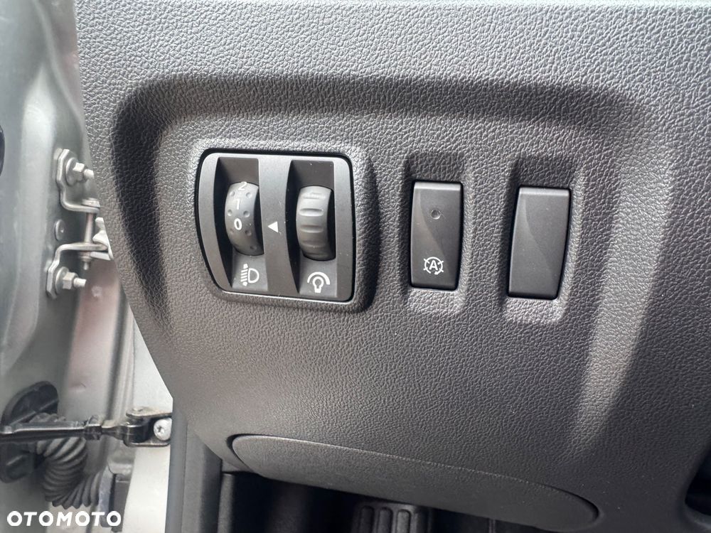 Renault Captur (ENERGY) TCe 90 LIMITED - 13