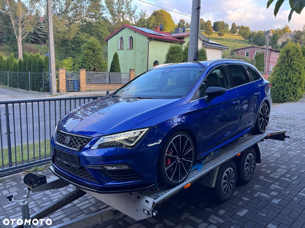 Seat Leon ST 2.0 TSI 4Drive OPF DSG Cupra R - 2