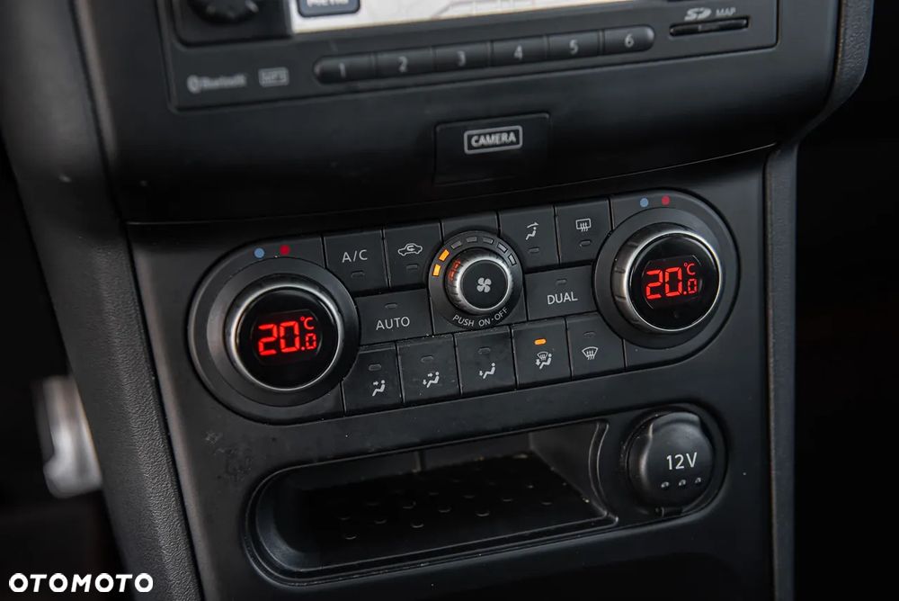 Nissan Qashqai+2 - 22