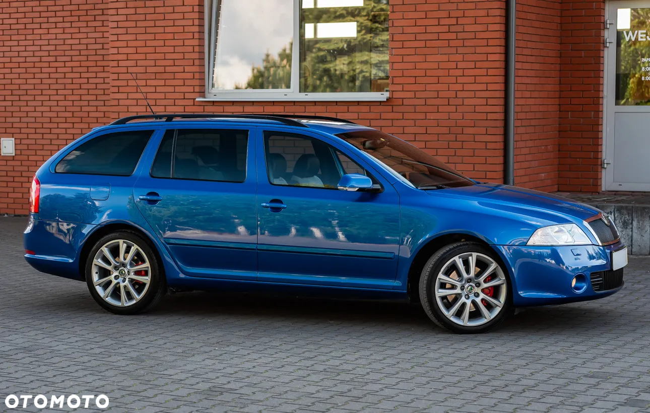 Skoda Octavia Combi 2.0 TSI RS - 3