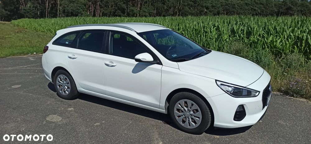 Hyundai i30 1.6 D Classic + - 2