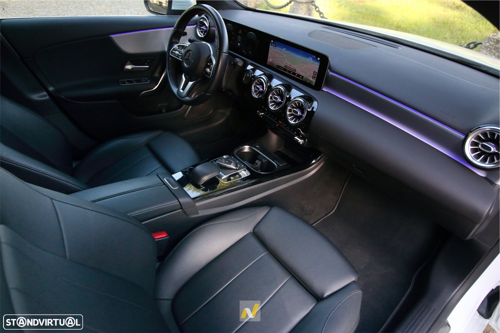 Mercedes-Benz A 250 e Style Plus - 14