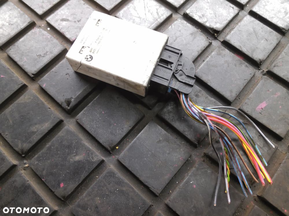 STEROWNIK MODUŁ HAKA PRZYCZEPY BMW AHM F01 F10 F11 F02 F07 GT X3 F25 9216475 - 1
