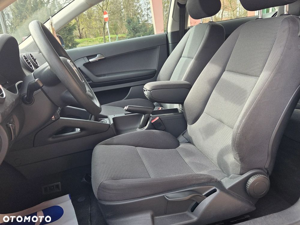Audi A3 Sportback - 6