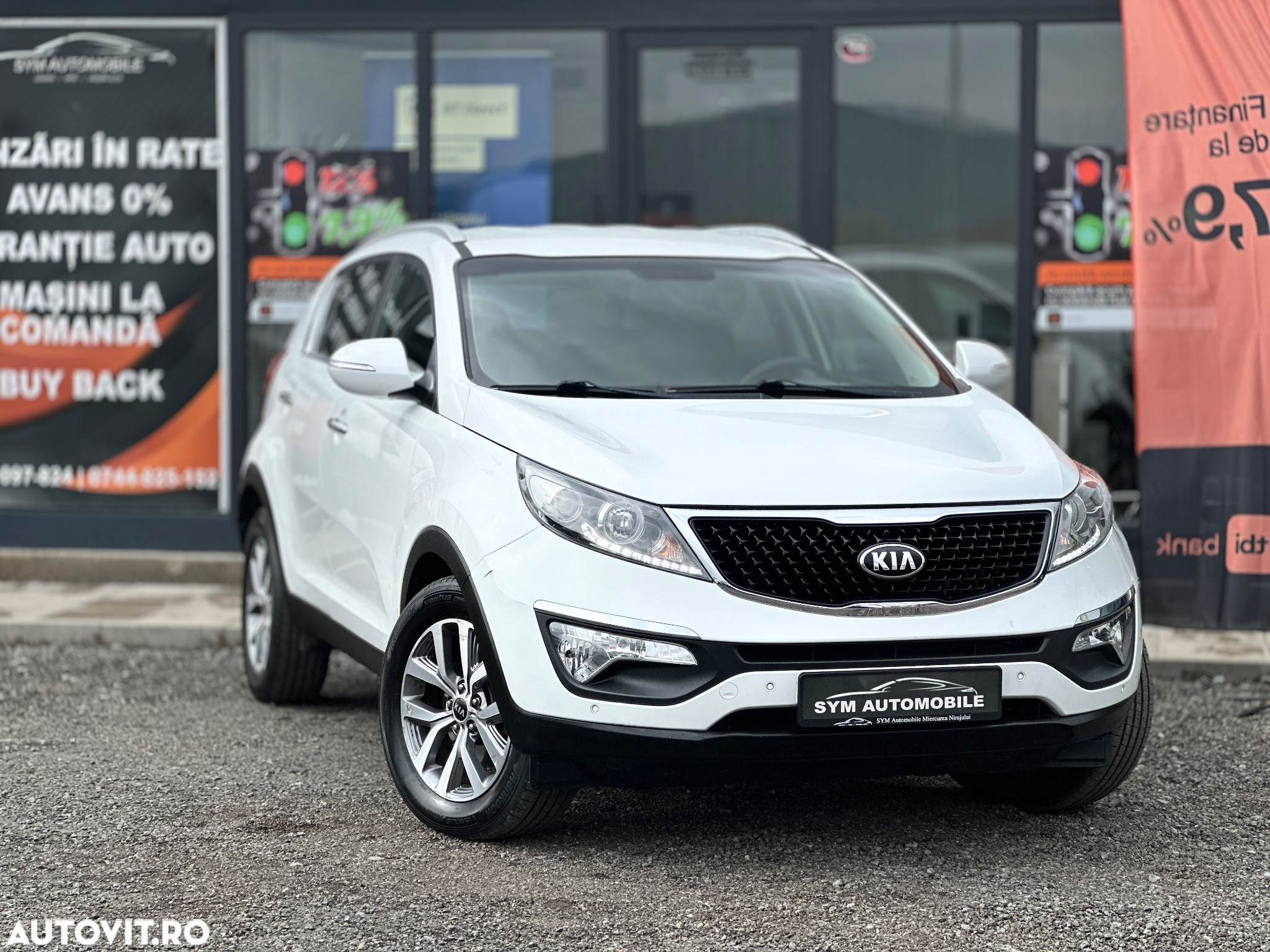 Kia Sportage 1.7 CRDI 2WD Attract - 2
