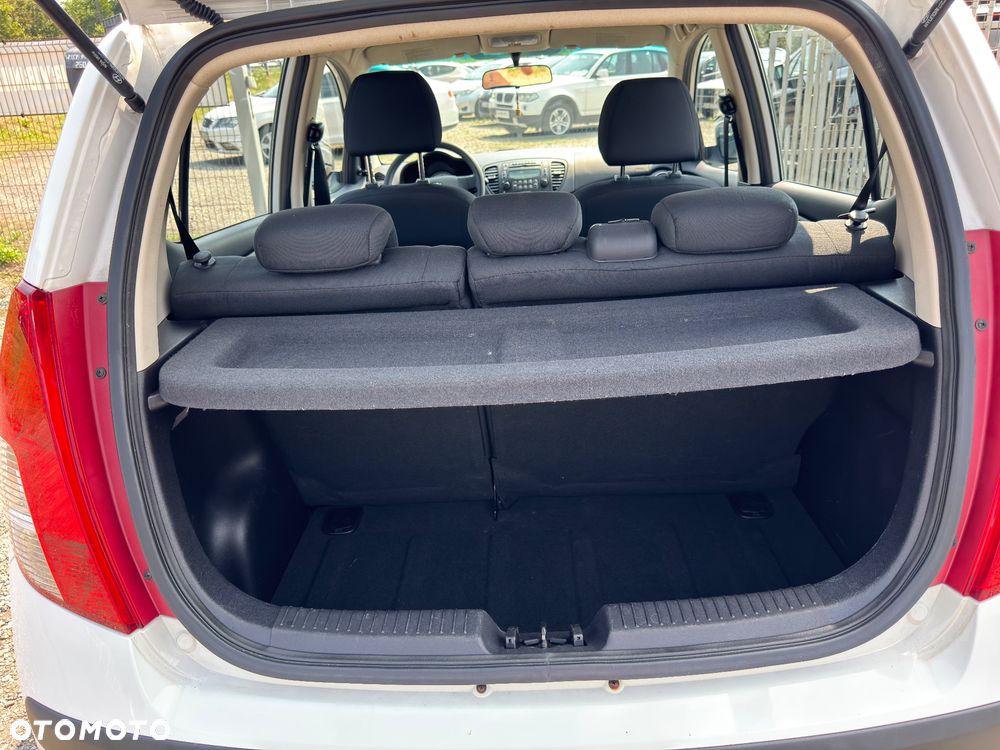 Hyundai i10 - 23