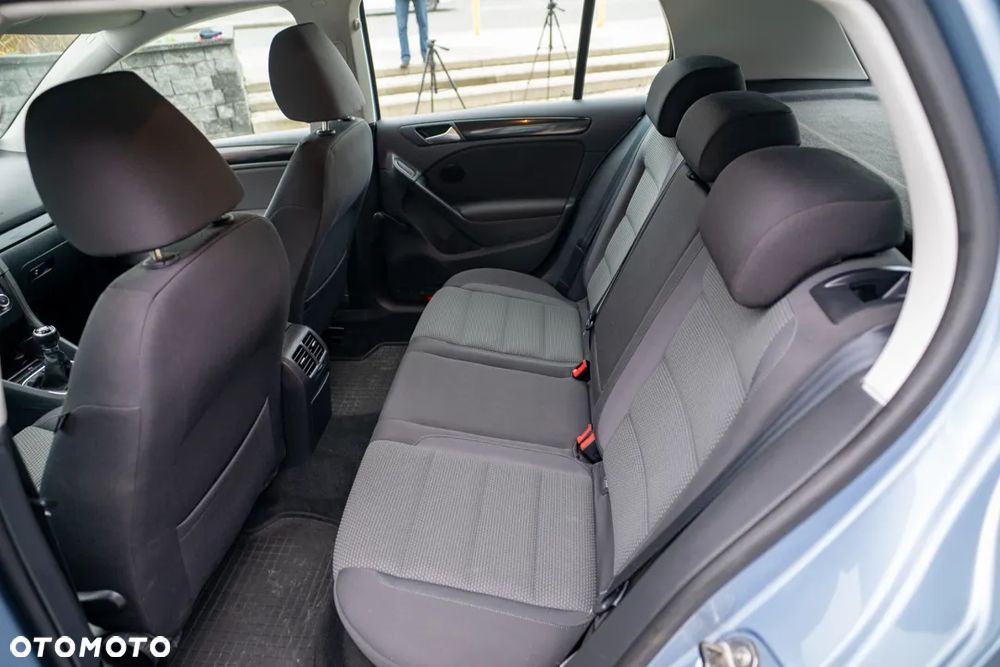 Volkswagen Golf 2.0 TDI DPF Trendline - 24