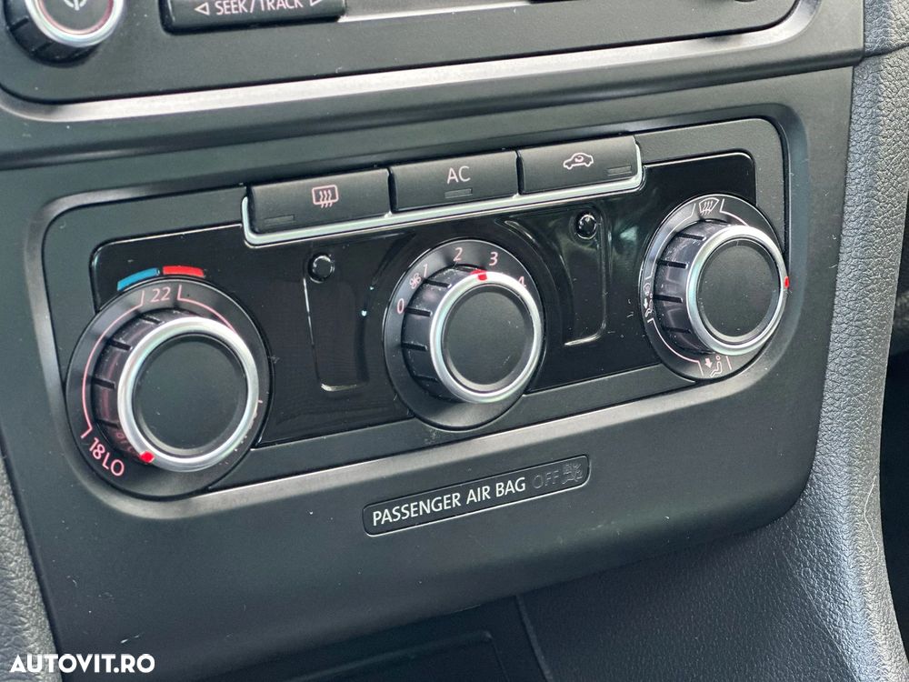 Volkswagen Golf 1.4 Style - 17