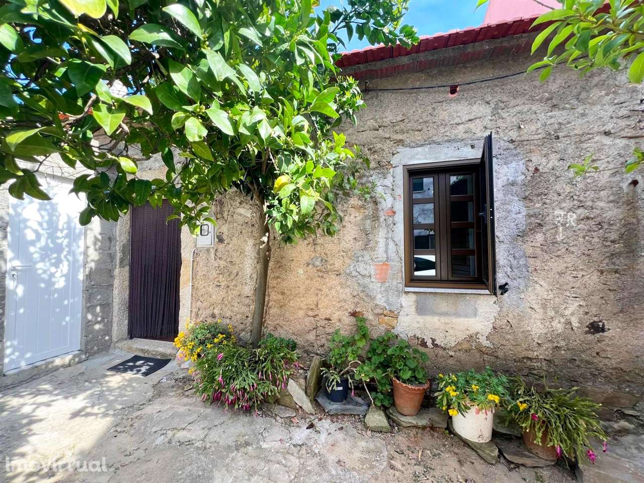 Moradia V2 - Grande imagem: 2/20