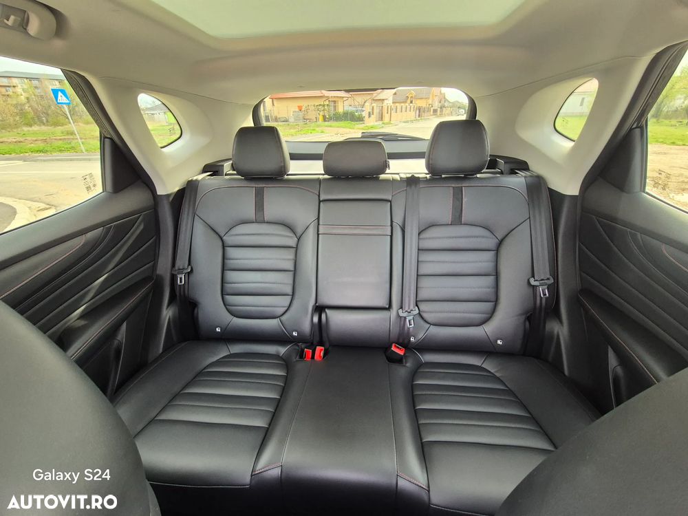 MG EHS ver-1-5t--gdi-phev-luxury - 13