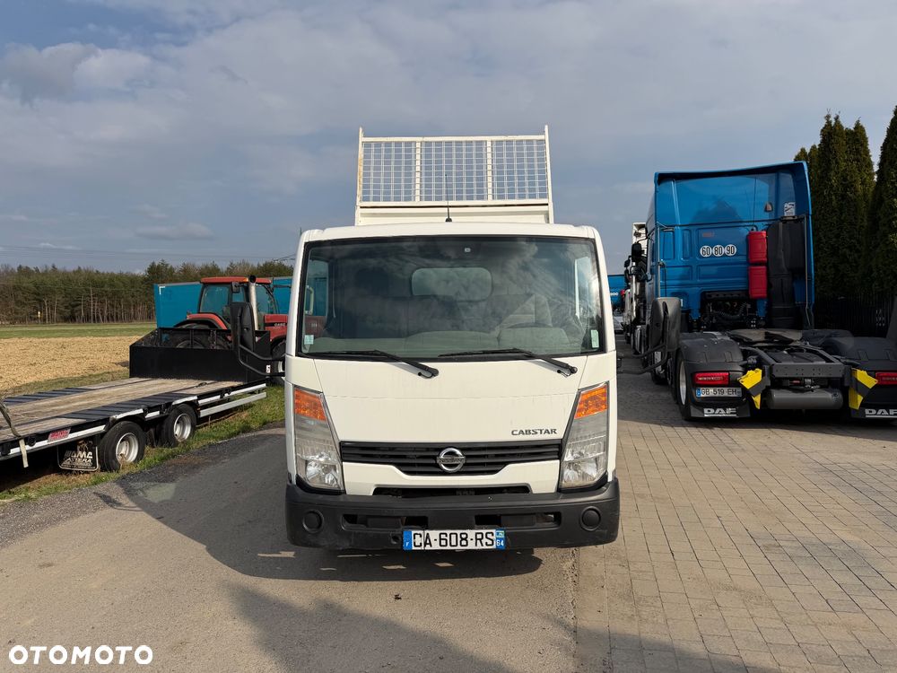 Nissan Cabstar Wywrotka // Silnik  2.5 L 130KM // - 3