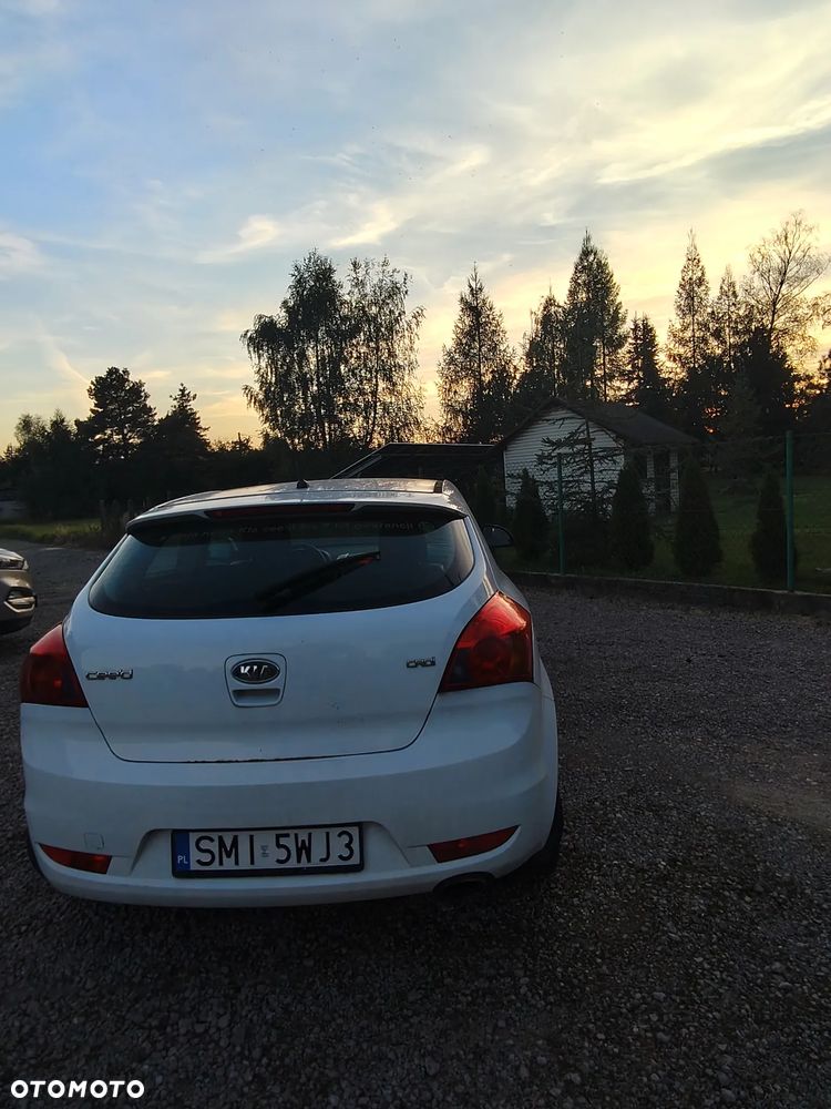 Kia Ceed 1.6 Crdi Comfort - 5