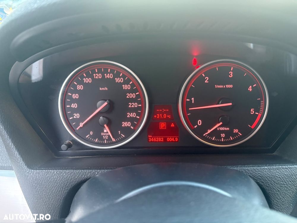 BMW X5 2011 — imagine 7