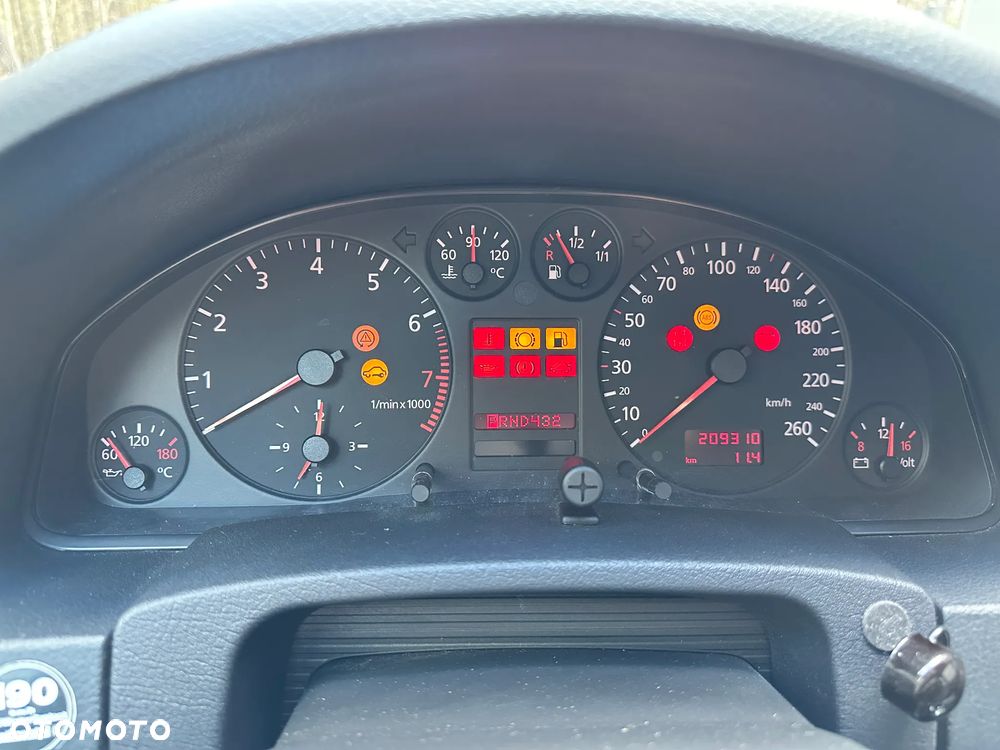 Audi A6 Avant - 33