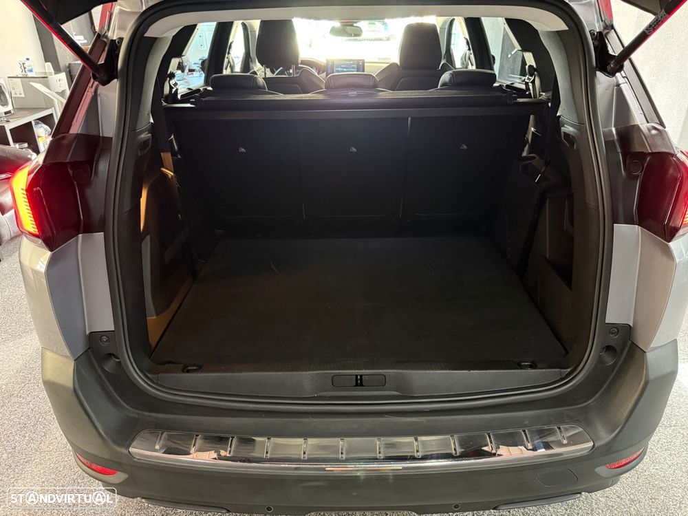 Peugeot 5008 1.5 BlueHDi Allure EAT8 - 8