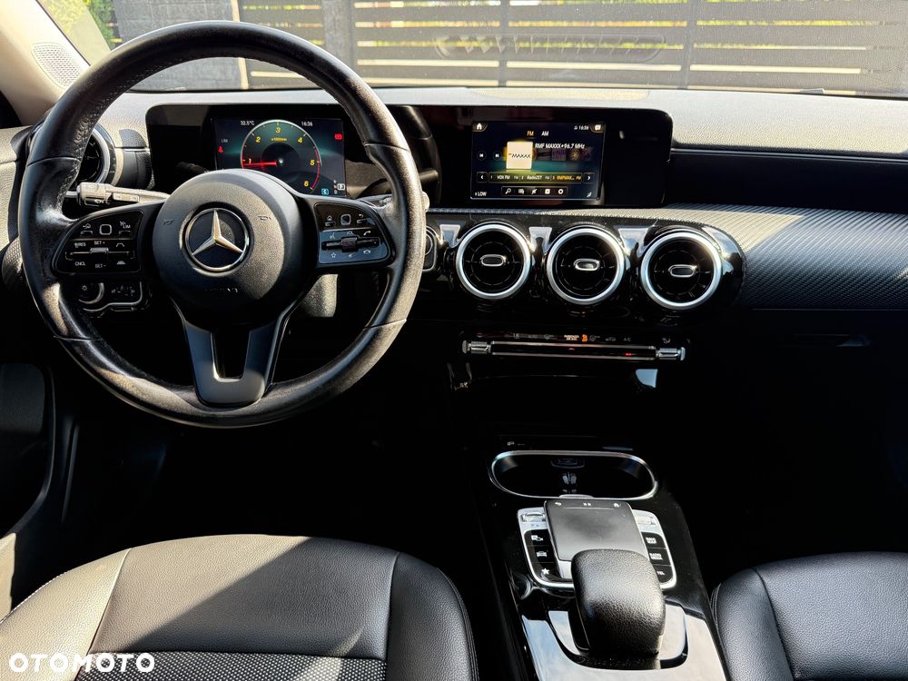 Mercedes-Benz CLA 180 d 7G-DCT Progressive - 37