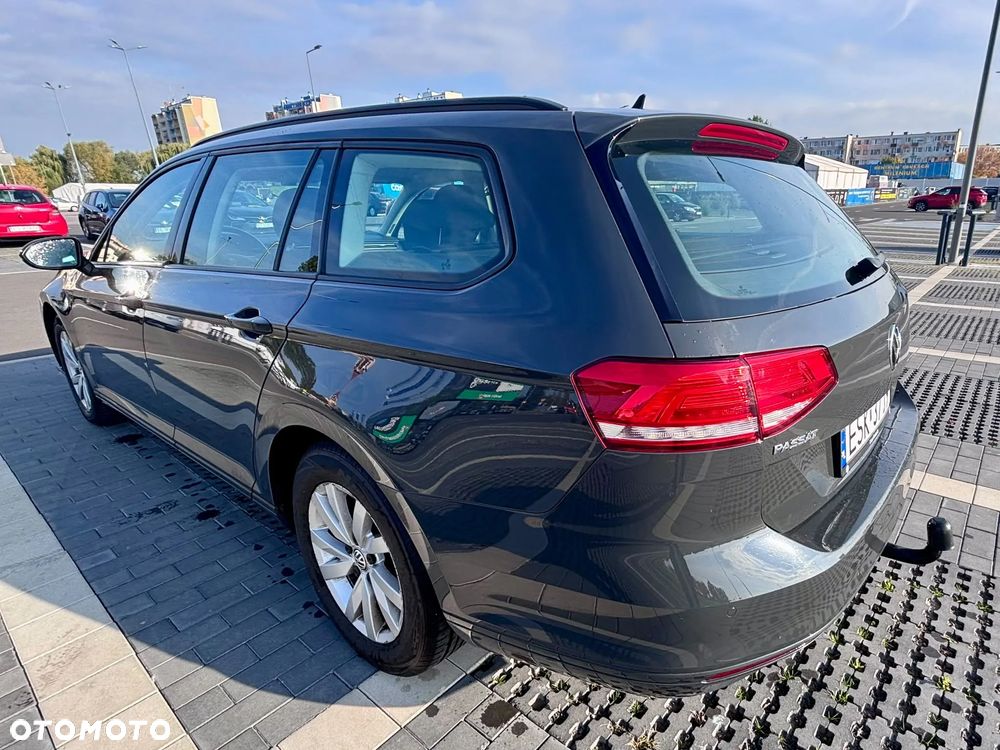 Volkswagen Passat Variant - 5
