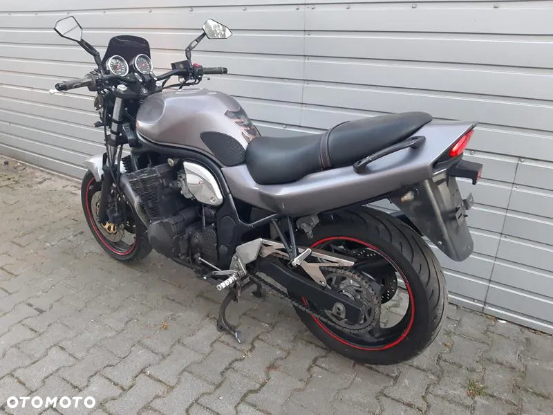 Suzuki Bandit - 3