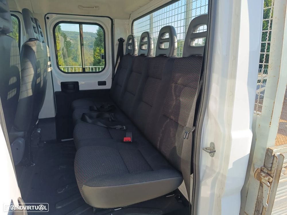 Peugeot Boxer Cabine Dupla 2.2 BlueHDi (6 Lugares) - 14