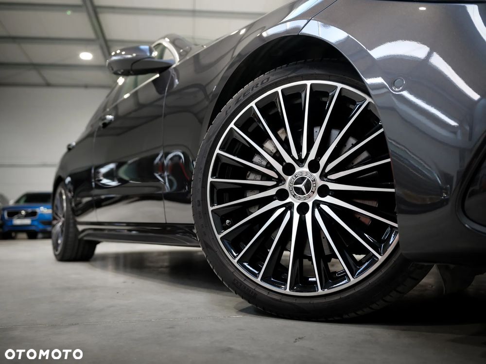 Mercedes-Benz Klasa C 220 d mHEV 4-Matic AMG - 14