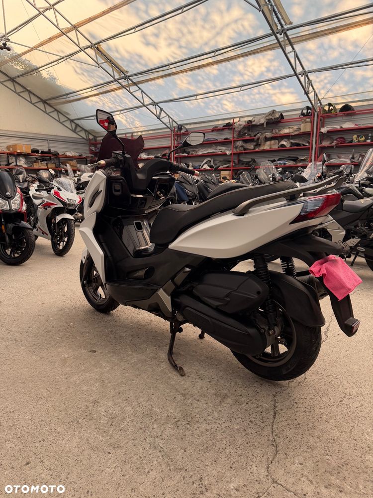 Kymco Dink - 6