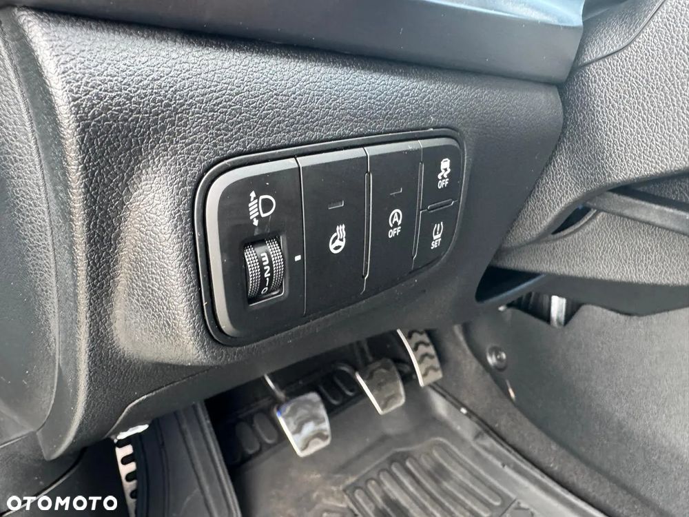 Hyundai Bayon 1.0 T-GDI Executive - 11