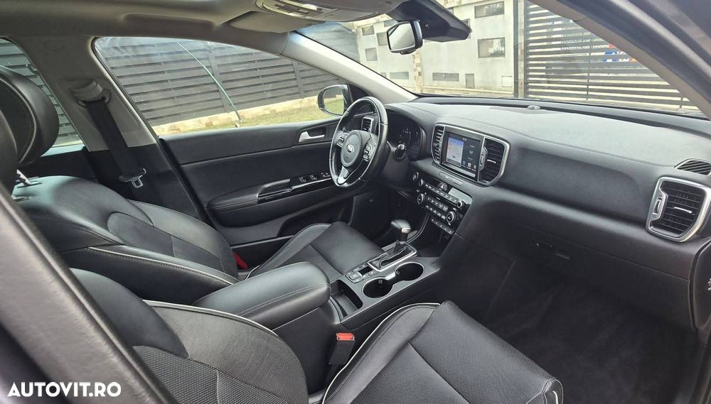 Kia Sportage 2,0 CRDI AWD Aut. Platinum - 23