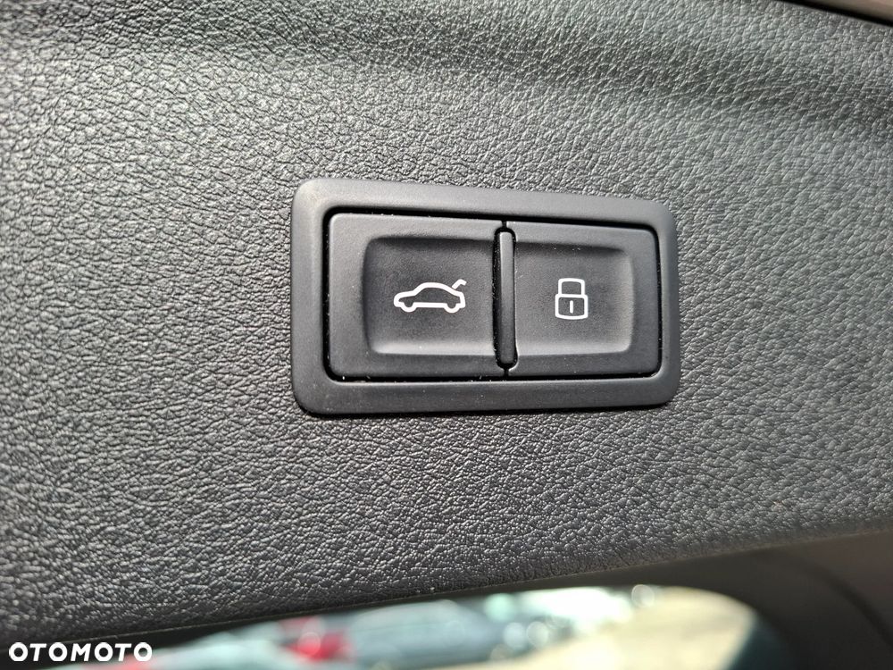 Audi Q3 2.0 TDI Quattro Sport - 17