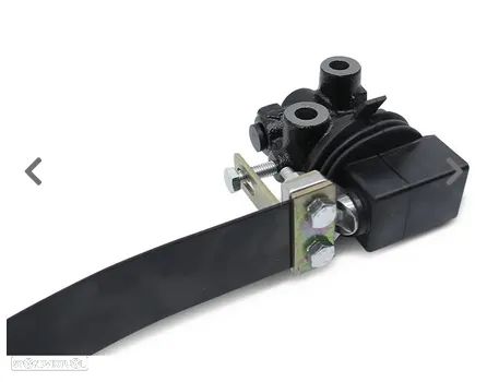 Repartidor Compensador de travão Mitsubishi Canter FE534 FE84B FE85B FE649 MK326858 MC862315 - 3