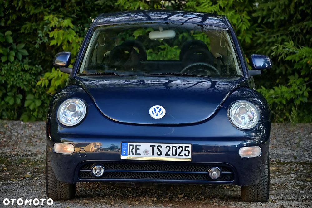 Volkswagen New Beetle - 3