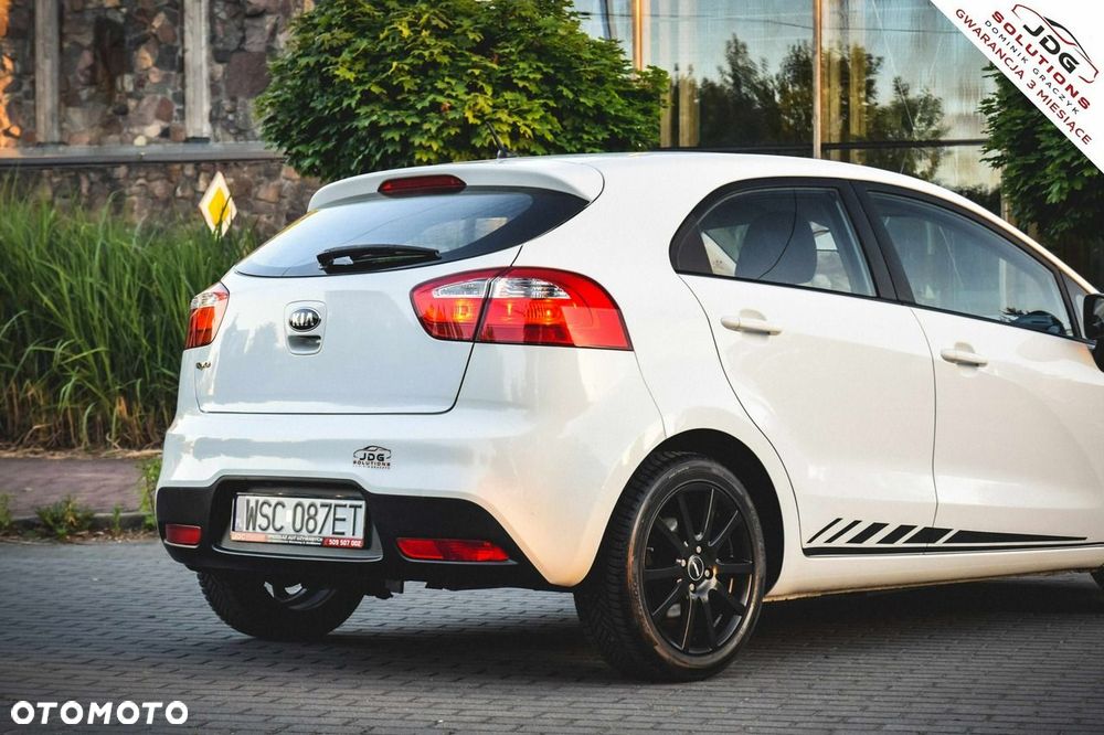 Kia Rio 1.2 Edition 7 - 13