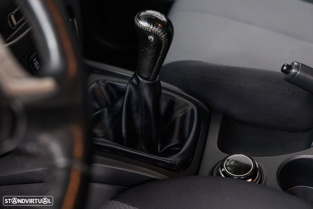 Mitsubishi L200 2.3 DI-D CD Invite 4WD - 15