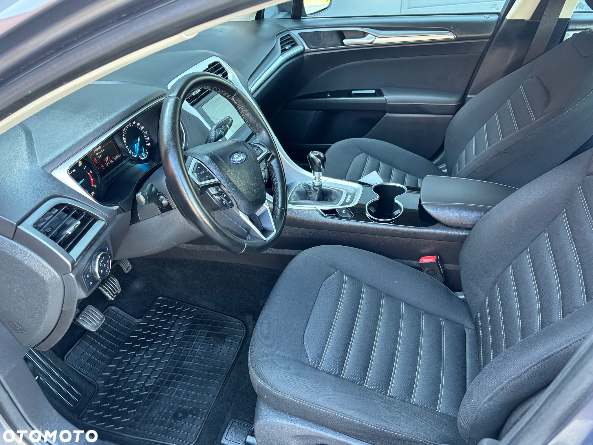 Ford Mondeo 1.6 TDCi Ambiente Plus - 19